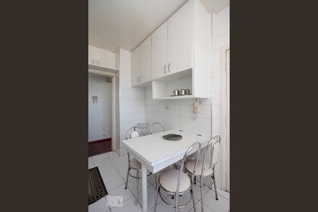 Apartamento à venda com 90m², 3 quartos e 1 vagaCozinha