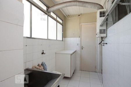 Apartamento à venda com 90m², 3 quartos e 1 vagaÁrea de Serviço