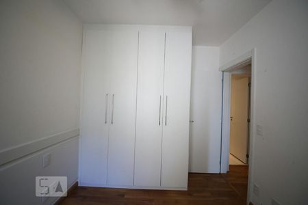 Apartamento à venda com 66m², 2 quartos e 1 vagaQuarto 2
