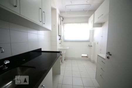 Apartamento à venda com 66m², 2 quartos e 1 vagaCozinha 