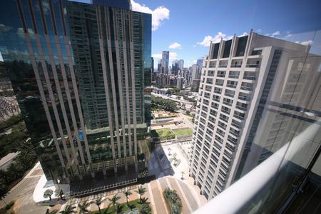 Vista  de apartamento à venda com 2 quartos, 66m² em Brooklin Paulista, São Paulo