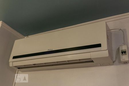 Casa à venda com 220m², 3 quartos e 2 vagasAr condicionado