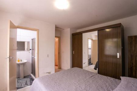 Casa à venda com 220m², 3 quartos e 2 vagasSuíte 1