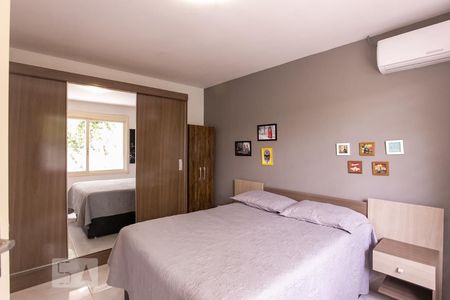 Casa à venda com 220m², 3 quartos e 2 vagasSuíte 1