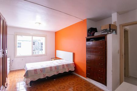 Casa à venda com 220m², 3 quartos e 2 vagasSuíte 2