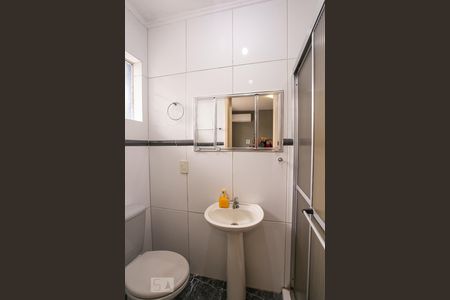 Casa à venda com 220m², 3 quartos e 2 vagasBanheiro da Suíte