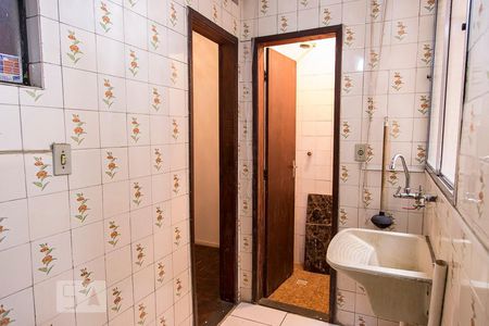 Apartamento à venda com 74m², 2 quartos e sem vaga Apartamento à venda com 74m², 2 quartos e sem vagaÁrea de Serviço