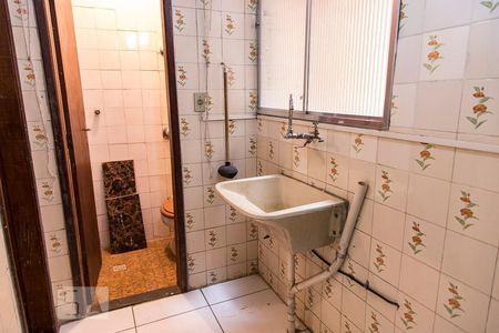 Apartamento à venda com 74m², 2 quartos e sem vaga Apartamento à venda com 74m², 2 quartos e sem vagaÁrea de Serviço