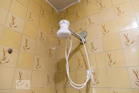 Apartamento à venda com 74m², 2 quartos e sem vaga Apartamento à venda com 74m², 2 quartos e sem vagaBanheiro Social