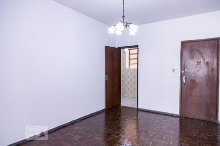 Apartamento à venda com 74m², 2 quartos e sem vaga Apartamento à venda com 74m², 2 quartos e sem vagaSala