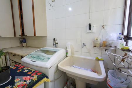 Casa à venda com 650m², 4 quartos e 4 vagasÁrea de serviço