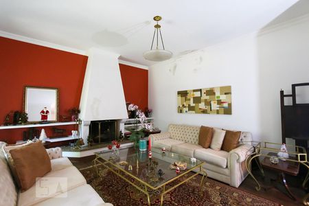 Sala de casa à venda com 4 quartos, 650m² em Jardim Leonor, São Paulo