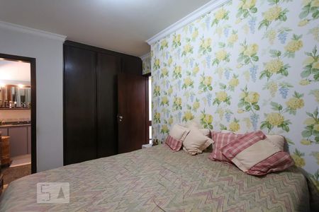 Casa à venda com 650m², 4 quartos e 4 vagasSuíte 2
