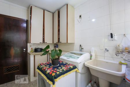 Casa à venda com 650m², 4 quartos e 4 vagasÁrea de serviço