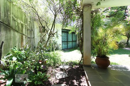 Casa à venda com 650m², 4 quartos e 4 vagasÁrea externa