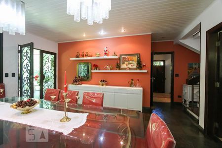 Casa à venda com 650m², 4 quartos e 4 vagasSala de jantar