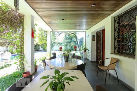 Casa à venda com 650m², 4 quartos e 4 vagasÁrea da Churrasqueira