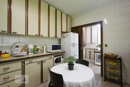 Casa à venda com 650m², 4 quartos e 4 vagasCozinha
