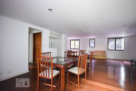 Apartamento à venda com 201m², 4 quartos e 5 vagasSalão de Festa