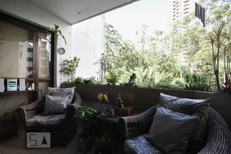 Varanda de apartamento à venda com 4 quartos, 201m² em Morumbi, São Paulo