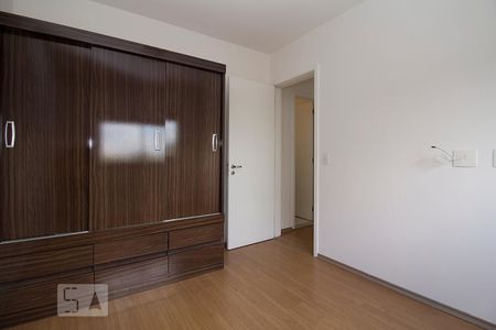 Apartamento à venda com 63m², 2 quartos e 1 vagaQuarto 02 - Armários