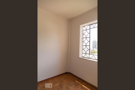 Apartamento para alugar com 90m², 3 quartos e sem vagaQuarto 3