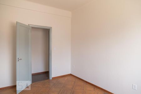 Quarto 1 de apartamento para alugar com 3 quartos, 90m² em Centro, Belo Horizonte