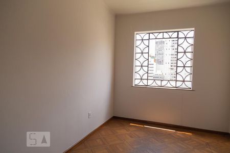 Apartamento para alugar com 90m², 3 quartos e sem vagaQuarto 1