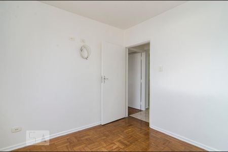 Quarto 1 de apartamento para alugar com 2 quartos, 45m² em Sumarezinho, São Paulo