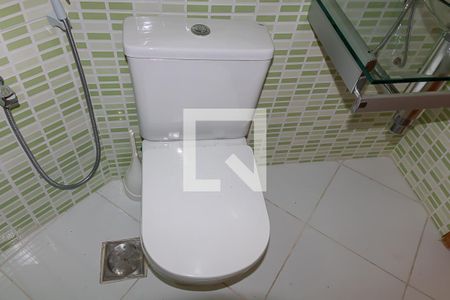 Apartamento à venda com 147m², 3 quartos e 3 vagas Apartamento à venda com 147m², 3 quartos e 3 vagasBanheiro da Suíte