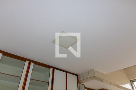 Apartamento à venda com 147m², 3 quartos e 3 vagas Apartamento à venda com 147m², 3 quartos e 3 vagasCozinha