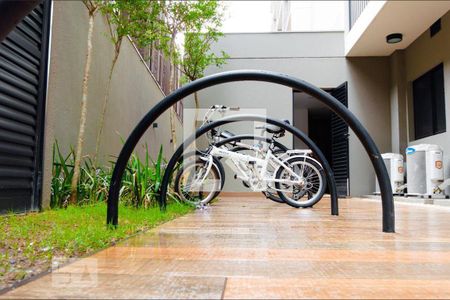 Studio à venda com 26m², 1 quarto e sem vaga Studio à venda com 26m², 1 quarto e sem vagaBicicletário