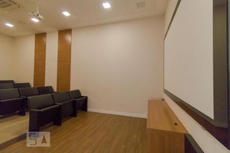 Apartamento para alugar com 92m², 3 quartos e 2 vagasÁrea comum - Cinema
