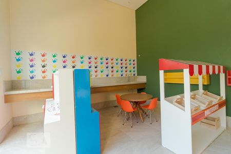Apartamento para alugar com 92m², 3 quartos e 2 vagasÁrea comum - Brinquedoteca