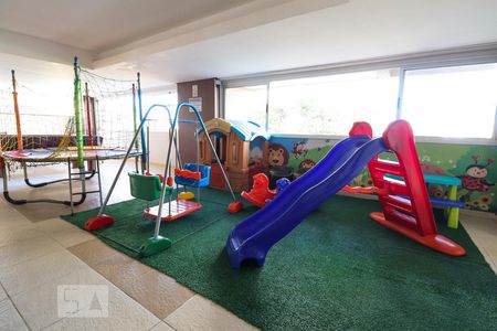 Apartamento para alugar com 90m², 3 quartos e 1 vagaPlayground