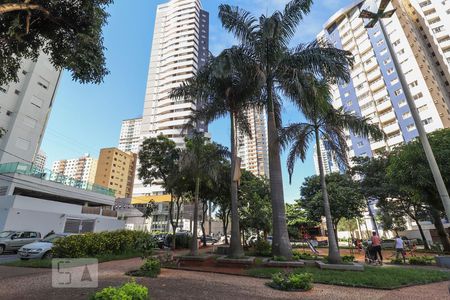 Apartamento para alugar com 90m², 3 quartos e 1 vagaPraça em frente