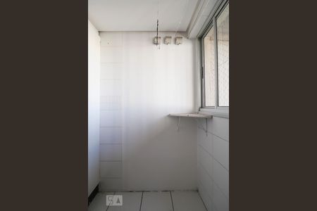 Apartamento para alugar com 90m², 3 quartos e 1 vagaÁrea de Serviço