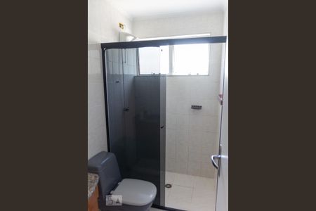 Banheiro de apartamento para alugar com 2 quartos, 52m² em Vila Marchi, São Bernardo do Campo