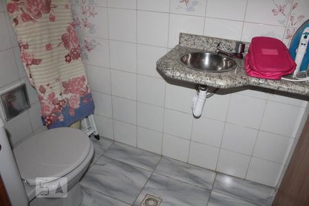 BANHEIRO QUARTO 1 de casa à venda com 3 quartos, 150m² em Vila Salete, São Paulo