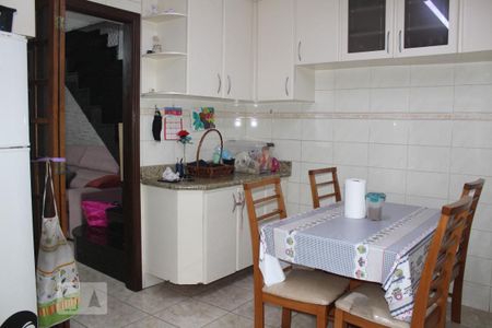 Casa à venda com 150m², 3 quartos e 3 vagasCOZINHA