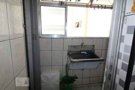 Apartamento à venda com 86m², 2 quartos e 2 vagasÁrea de serviço