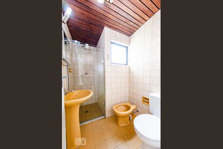 Banheiro de apartamento para alugar com 1 quarto, 75m² em Lourdes, Belo Horizonte