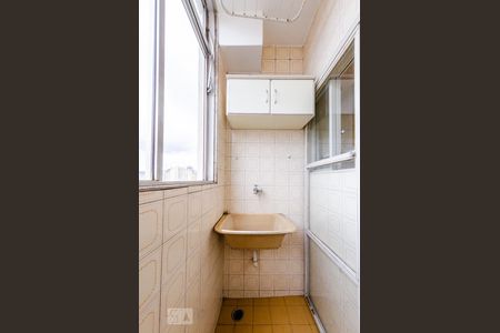 Apartamento à venda com 75m², 1 quarto e 1 vagaÁrea de Serviço