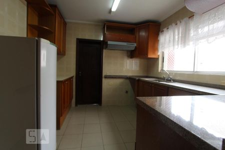 Apartamento à venda com 230m², 4 quartos e 2 vagasCozinha