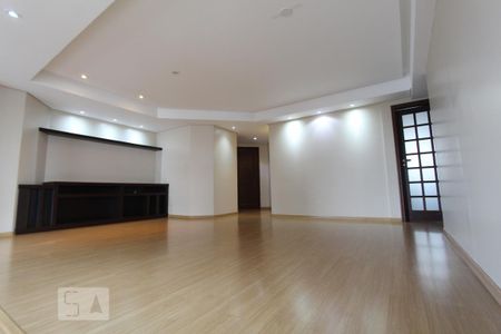 Apartamento à venda com 230m², 4 quartos e 2 vagasSala