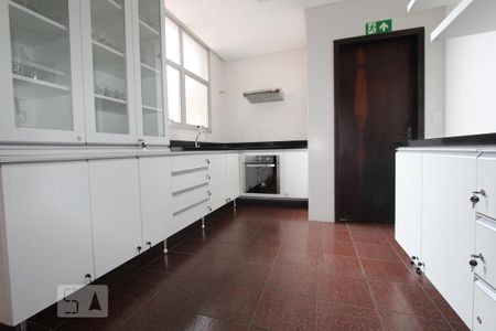 Apartamento à venda com 230m², 4 quartos e 2 vagasSalão de Festas