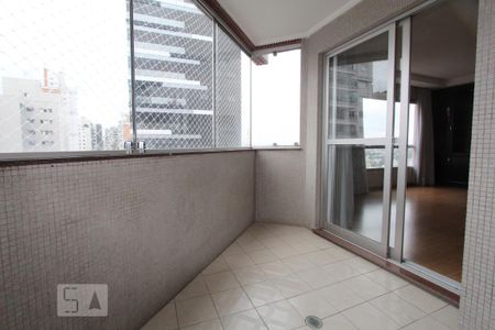 Apartamento à venda com 230m², 4 quartos e 2 vagasSacada