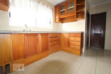 Apartamento à venda com 230m², 4 quartos e 2 vagasCozinha