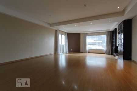 Apartamento à venda com 230m², 4 quartos e 2 vagasSala