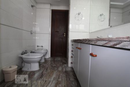 Apartamento à venda com 230m², 4 quartos e 2 vagasBanheiro